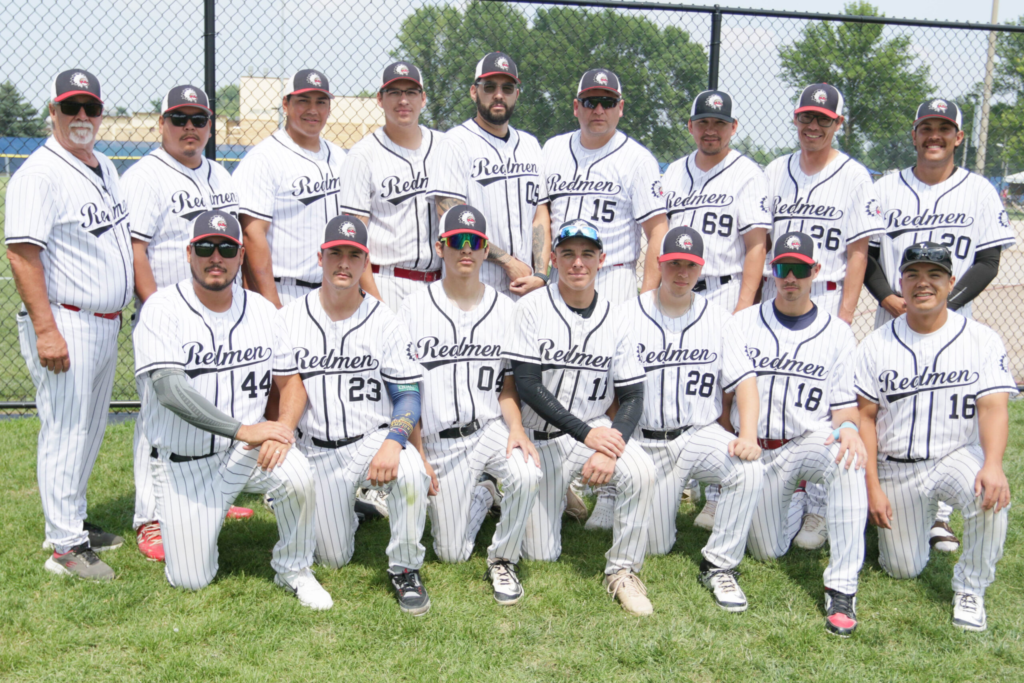 Peguis Redmen Team Photo